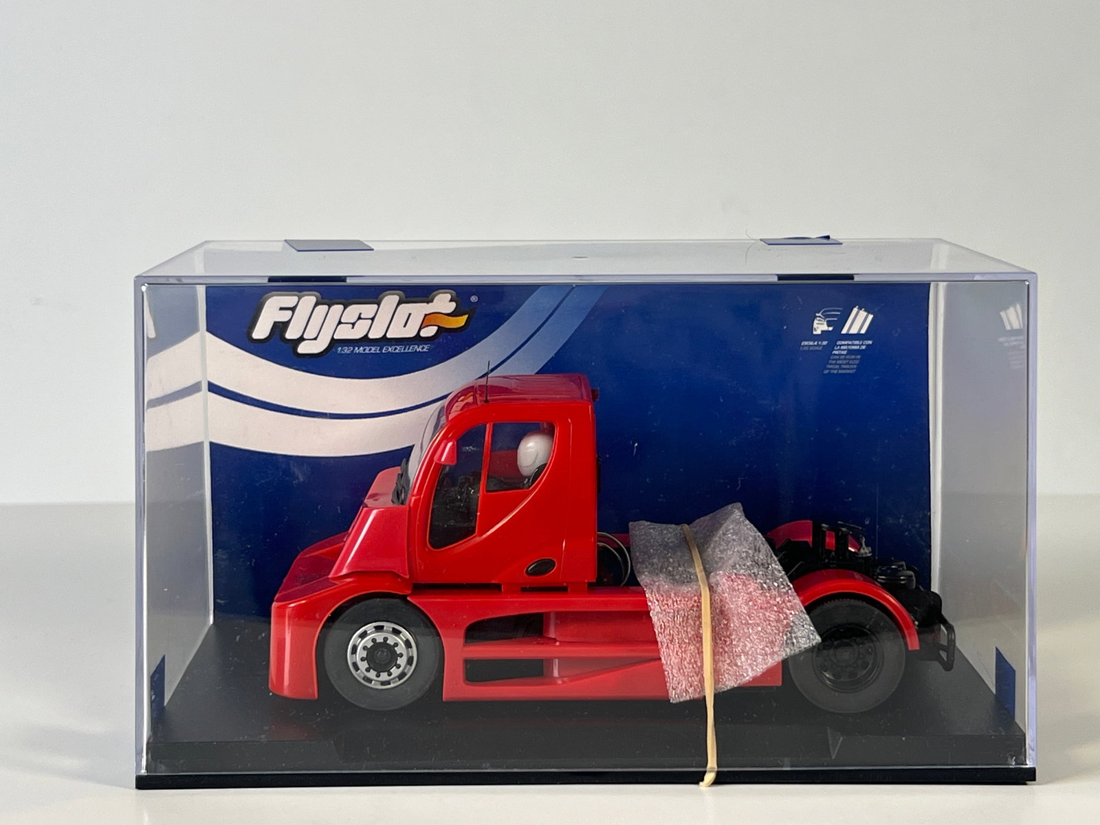 Flyslot Buggyra Racing Truck: Flyslot Buggyra Racing Truck 1/32 Slot Car, with original case. Weight: 13 oz.