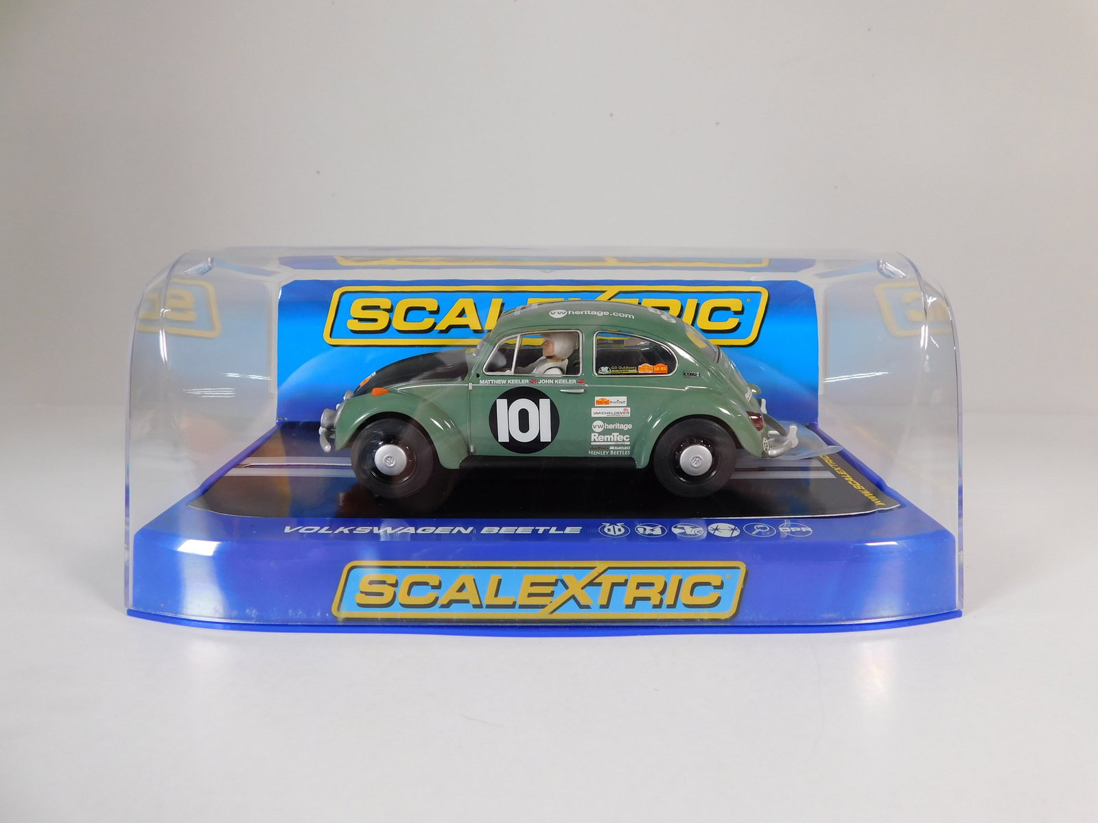 Scalextric Volkswagen Beetle Peking - Paris #101: Scalextric Volkswagen Beetle Peking - Paris #101 1/32 Slot Car. Reference #C3361, with original case. Weight: 8 oz.