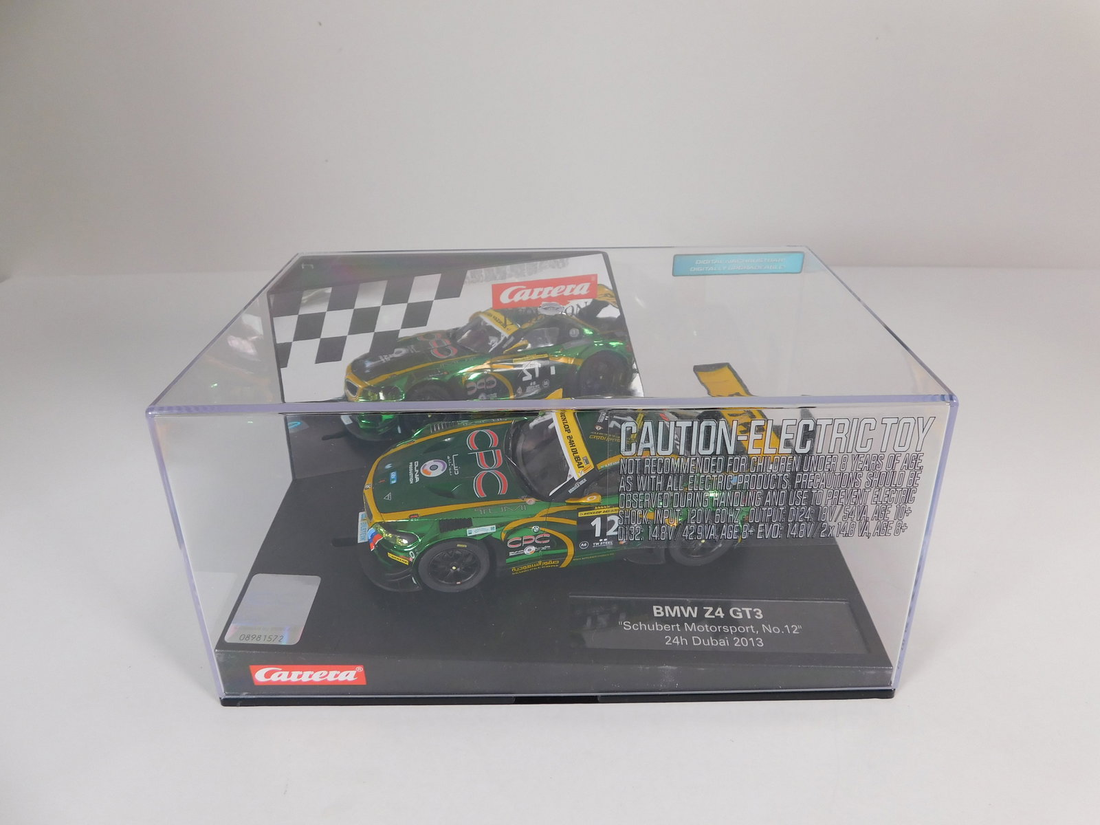 Carrera Evolution BMW Z4 GT3 24h Dubai 2013 #12 (1 of 8)