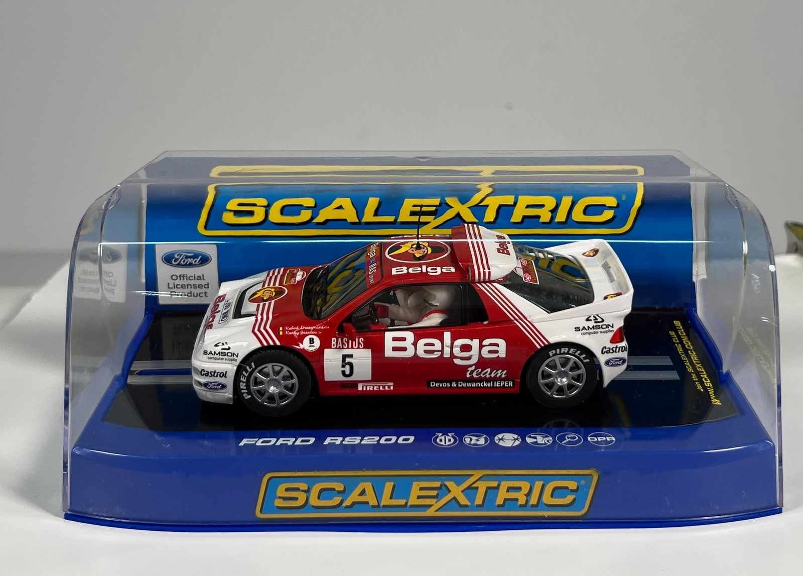Scalextric Ford RS200 24h. Rally D'Ypres 1986 #5 (1 of 5)