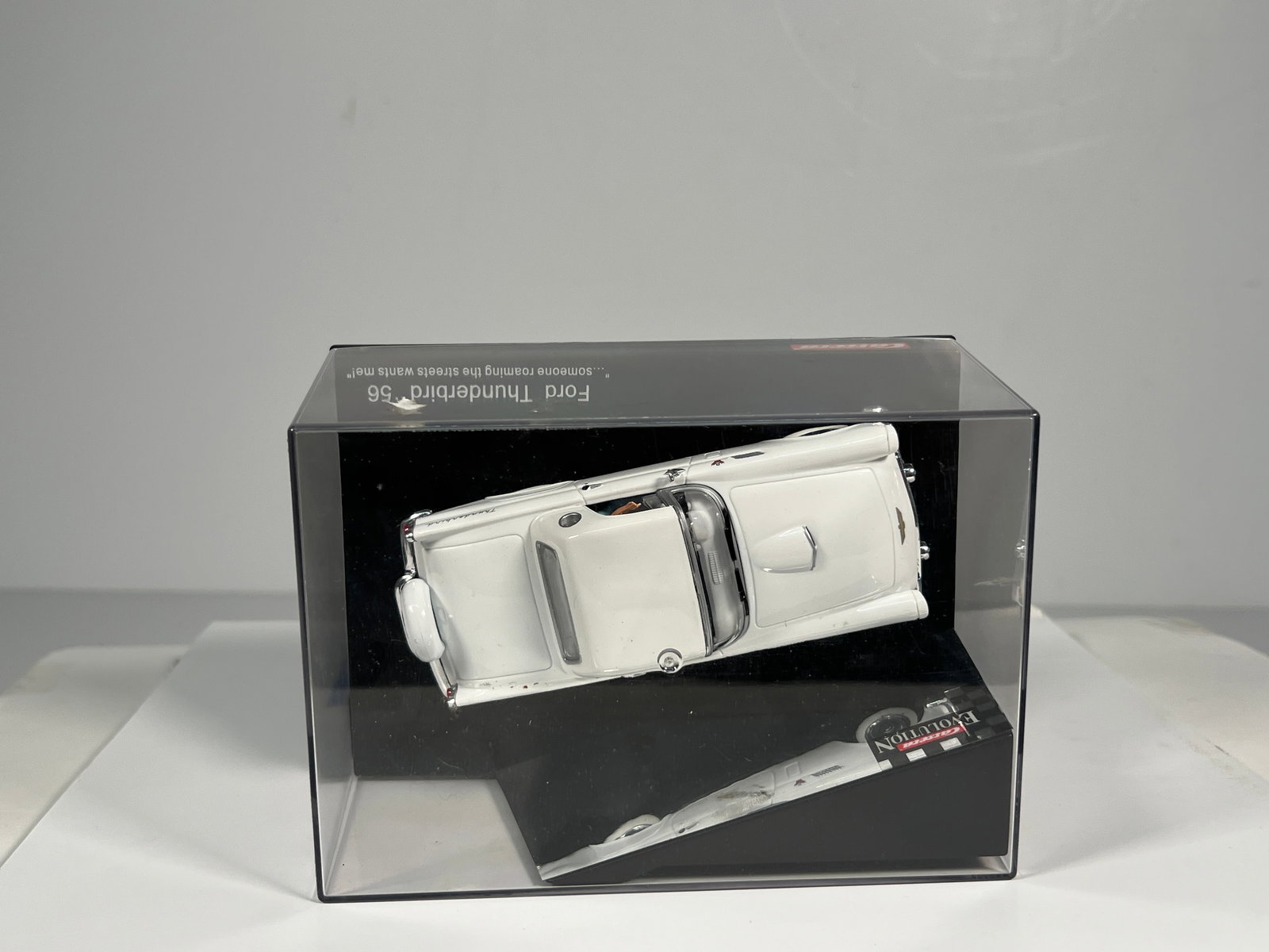 Carrera Evolution Ford Thunderbird '56 - 6