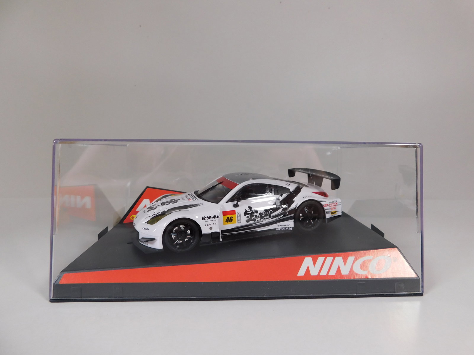 Ninco Nissan 360Z Team Houzan's Cosmos #46 (1 of 6)