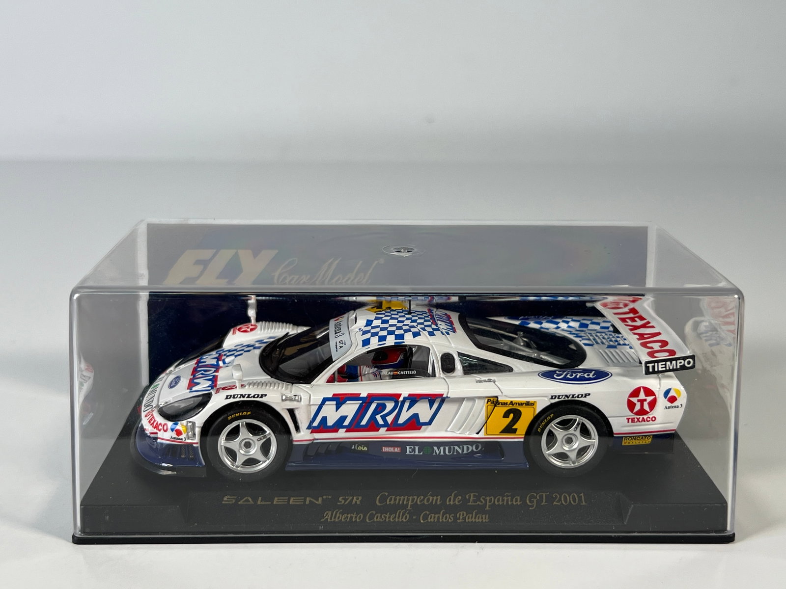 Fly Car Model Saleen S7R Campeon de Espana GT 2001 #2: Fly Car Model Saleen S7R Campeon de Espana GT 2001 Castello - Palau #2 MRW 1/32 Slot Car, A267. Reference #88020, with original case. Weight: 7.2 oz.