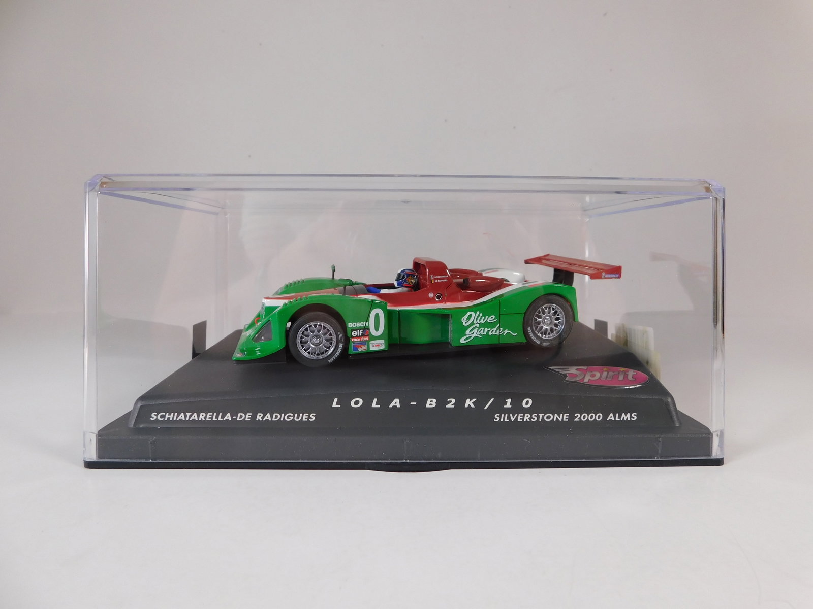 Spirit Lola B2K/10 Silverstone 2000 ALMS #0: Lola B2K/10 Schiattarella de Radigues Silverstone 2000 ALMS #0 Olive Garden 1/32 Slot Car. Reference #SPI104, with original case. Weight: 11.6 oz.
