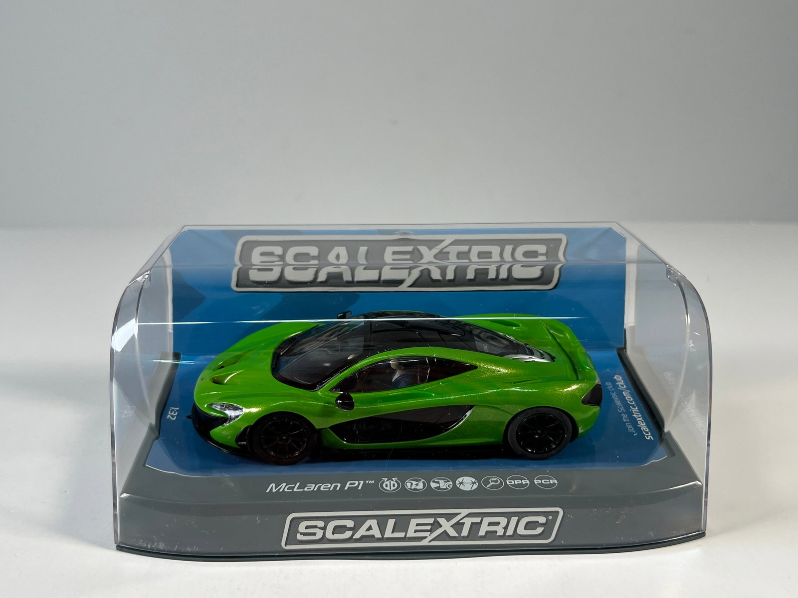 Scalextric McLaren P1 Mantis Green (1 of 6)