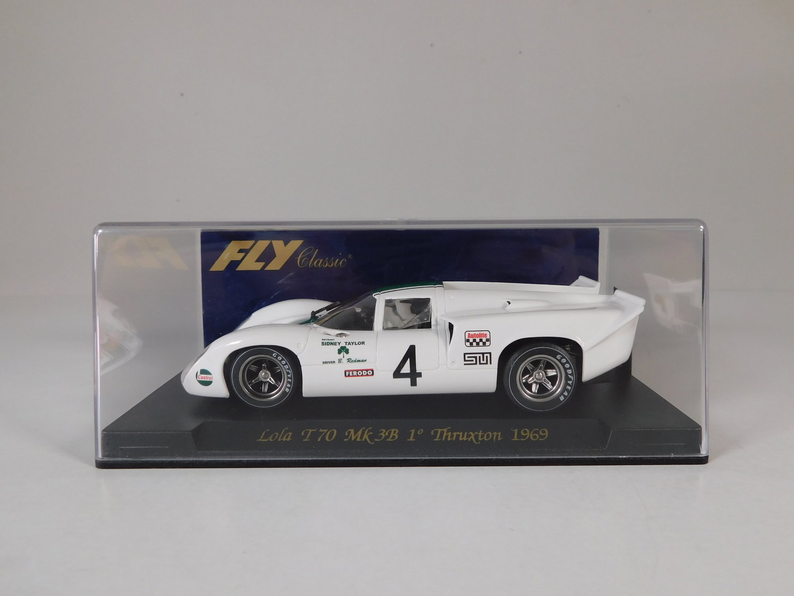 Fly Classic Lola T70 MK 3B Thruxton 1969 #4 (1 of 7)