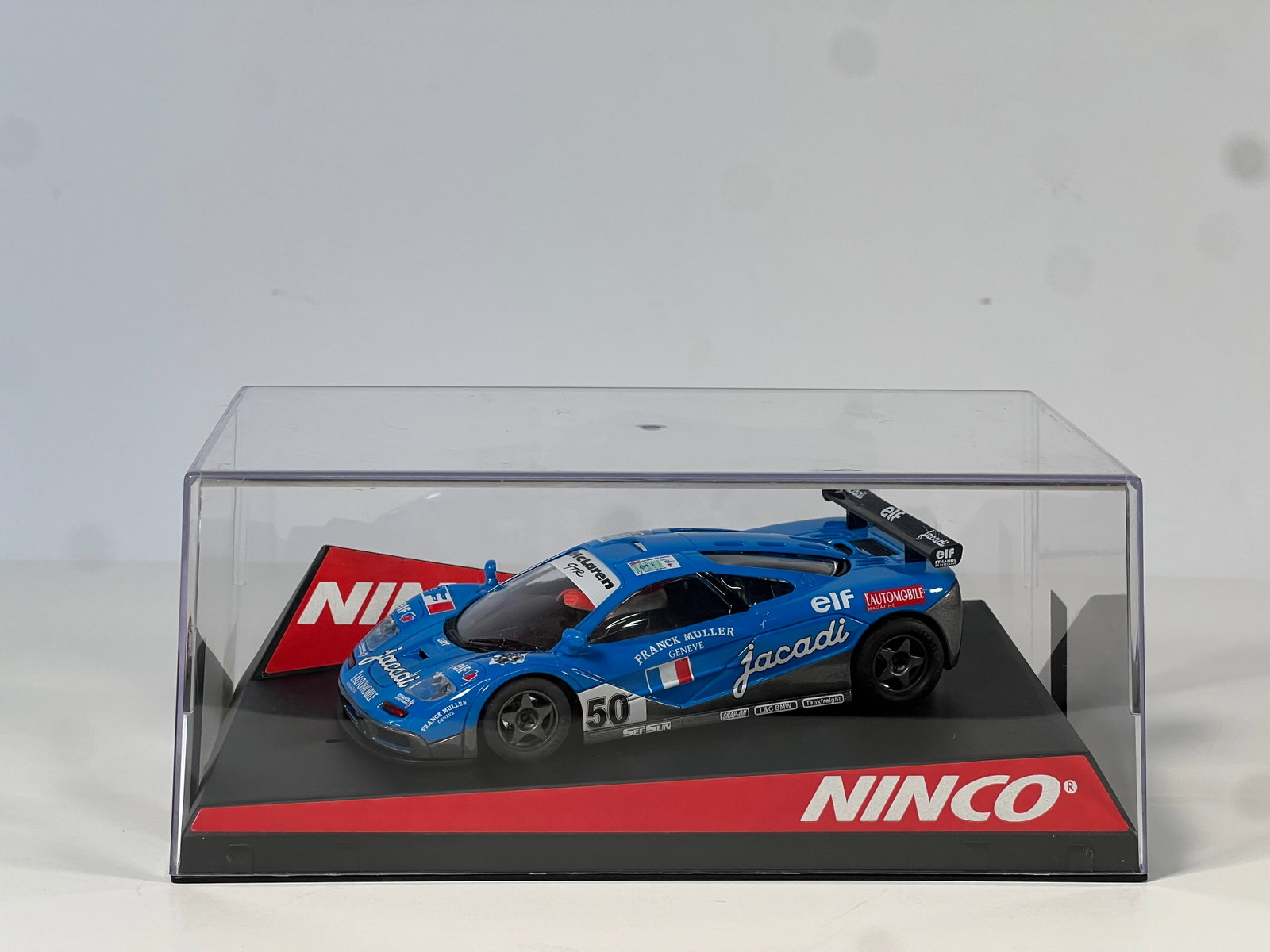 Ninco McLaren GTR Jacadi #50: Ninco McLaren GTR Jacadi #50 Elf 1/32 Slot Car. Reference #50397, with original case. Weight: 10 oz.