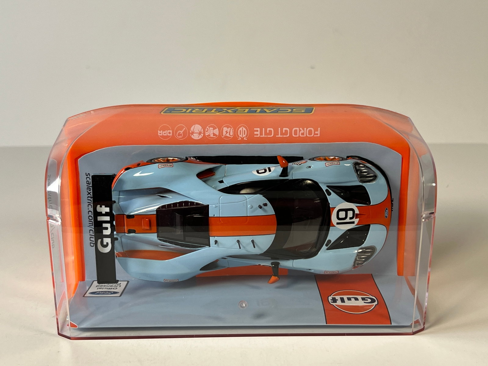 Scalextric Ford GT GTE #19 - 3