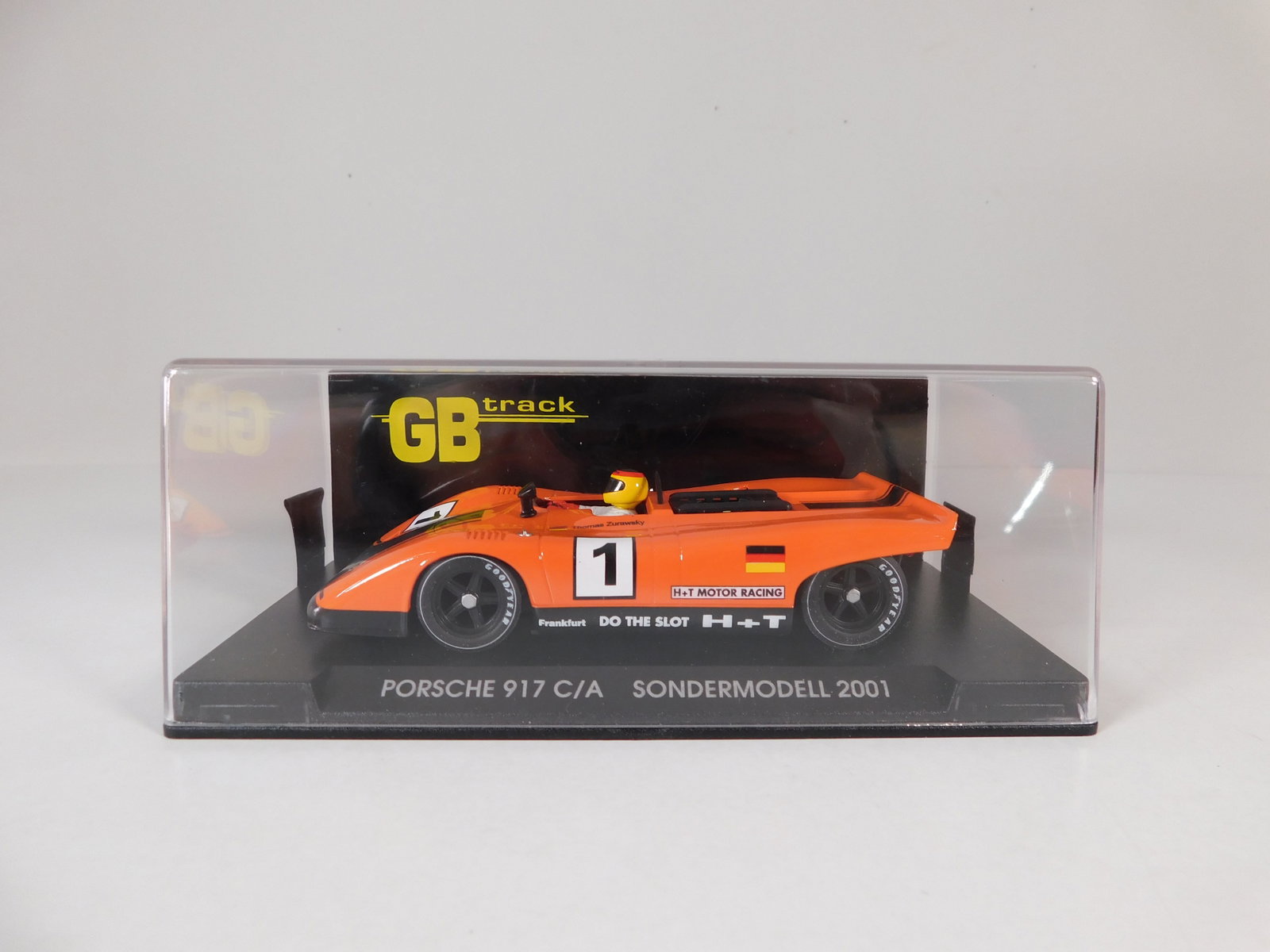 GB Track Porsche 917 C/A Sondermodell 2001 #1: GB Track Porsche 917 C/A Sondermodell 2001 #1 1/32 Slot Car. Reference #EGB1, with original case. Weight: 6.3 oz.