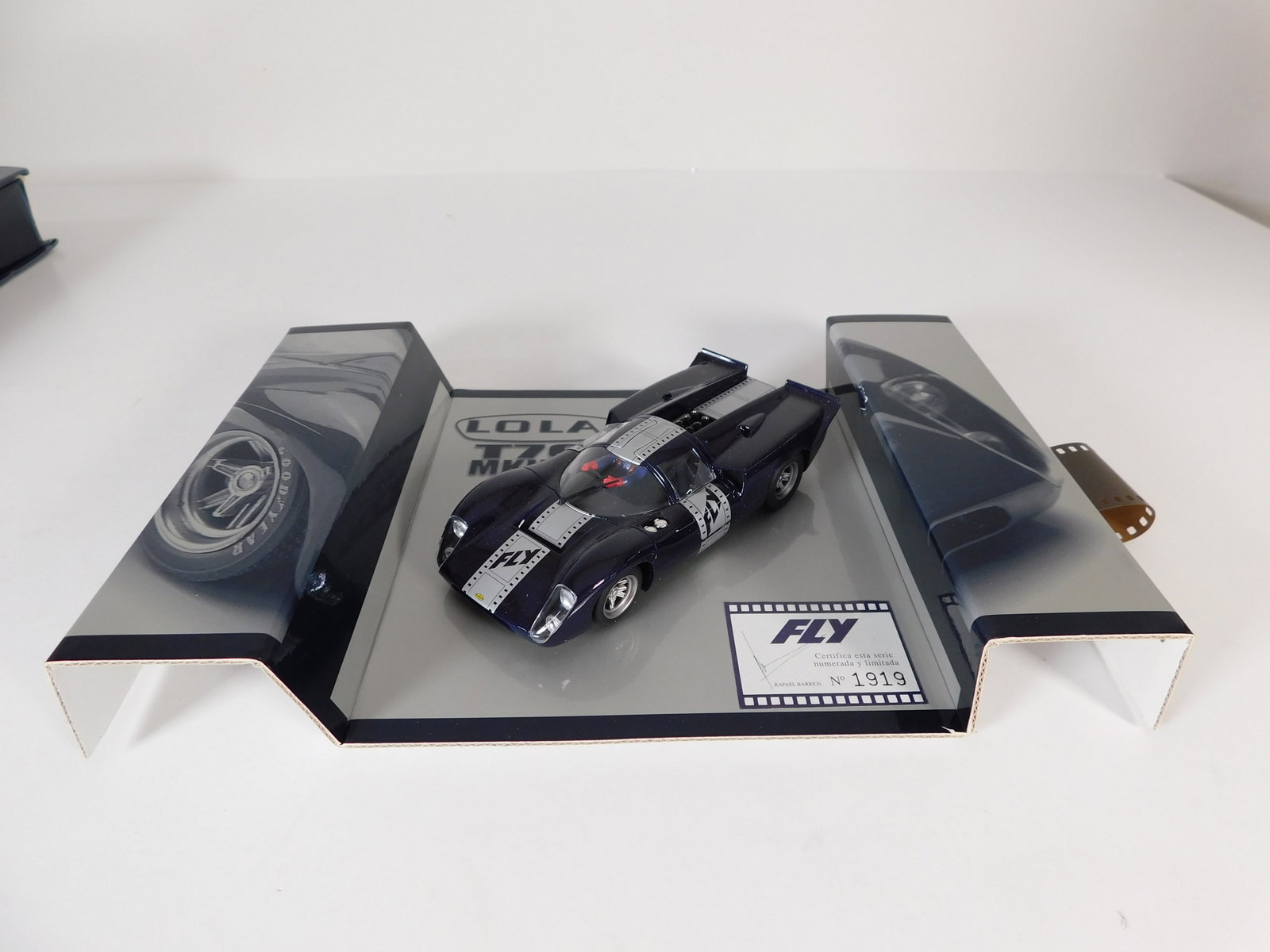Fly Car Model Lola T70 MKIIIB - Limited Edition (1 of 12)