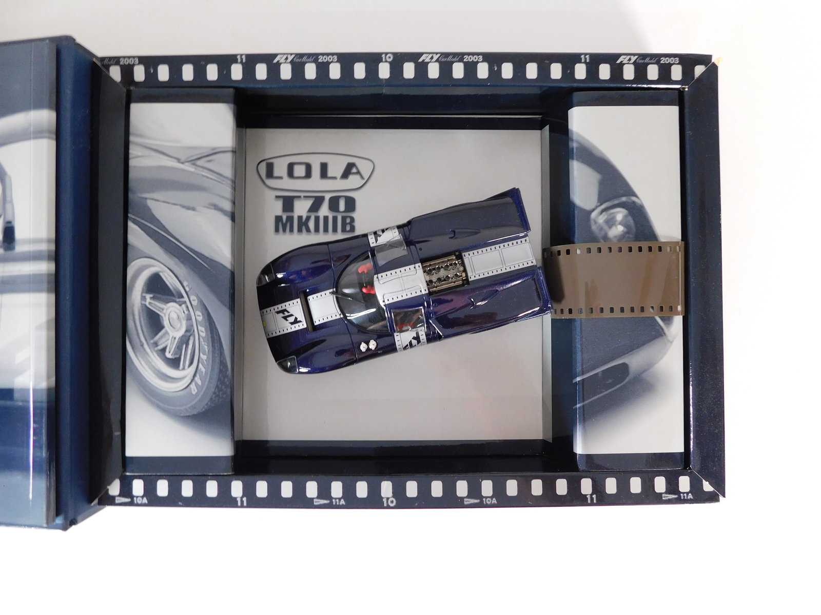 Fly Car Model Lola T70 MKIIIB: Fly Car Model Lola T70 MKIIIB 1/32 Slot Car, with original case. Weight: 26.7 oz.