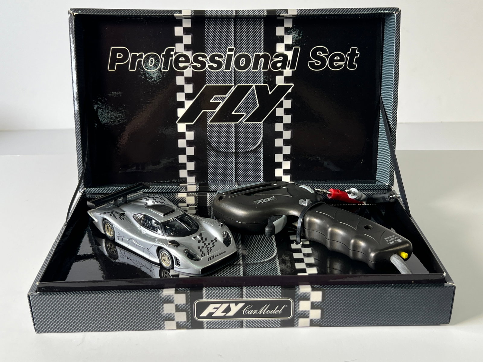 Fly Car Model Professional Set Porsche 911 GT1-98 Evo 2R Slot Car Set (1 of 6)