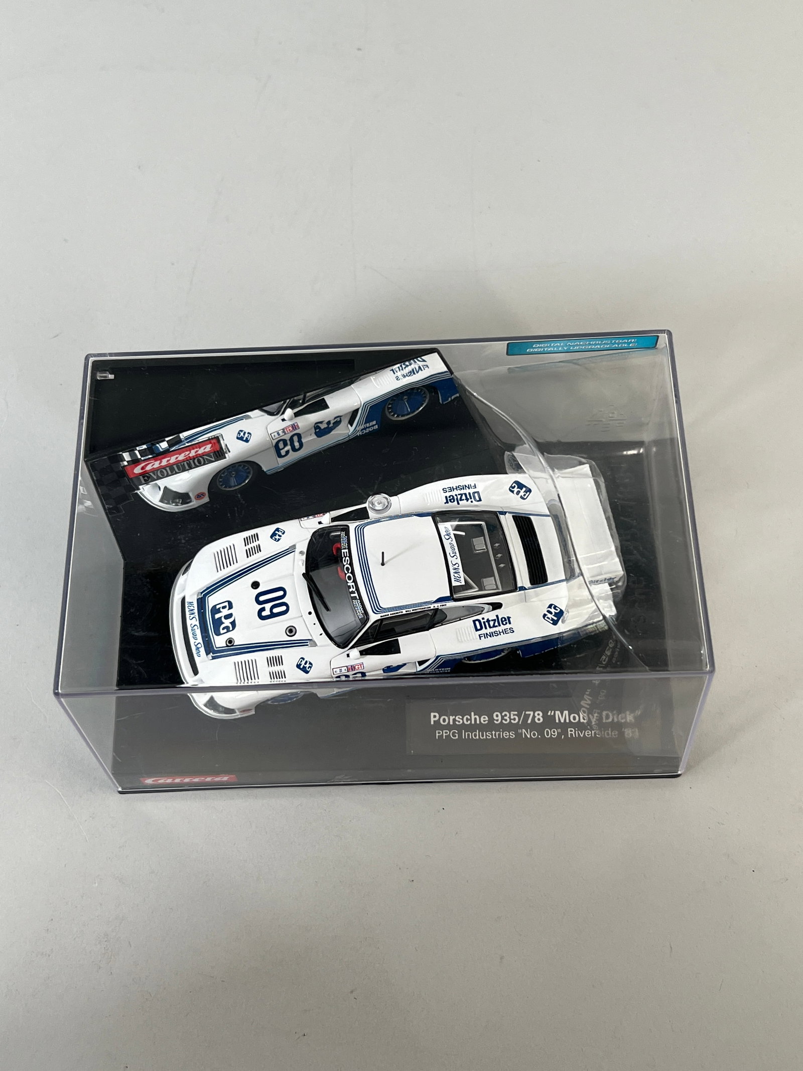 Carrera Evolution Porsche 935/78 "Moby Dick" #09 - 2