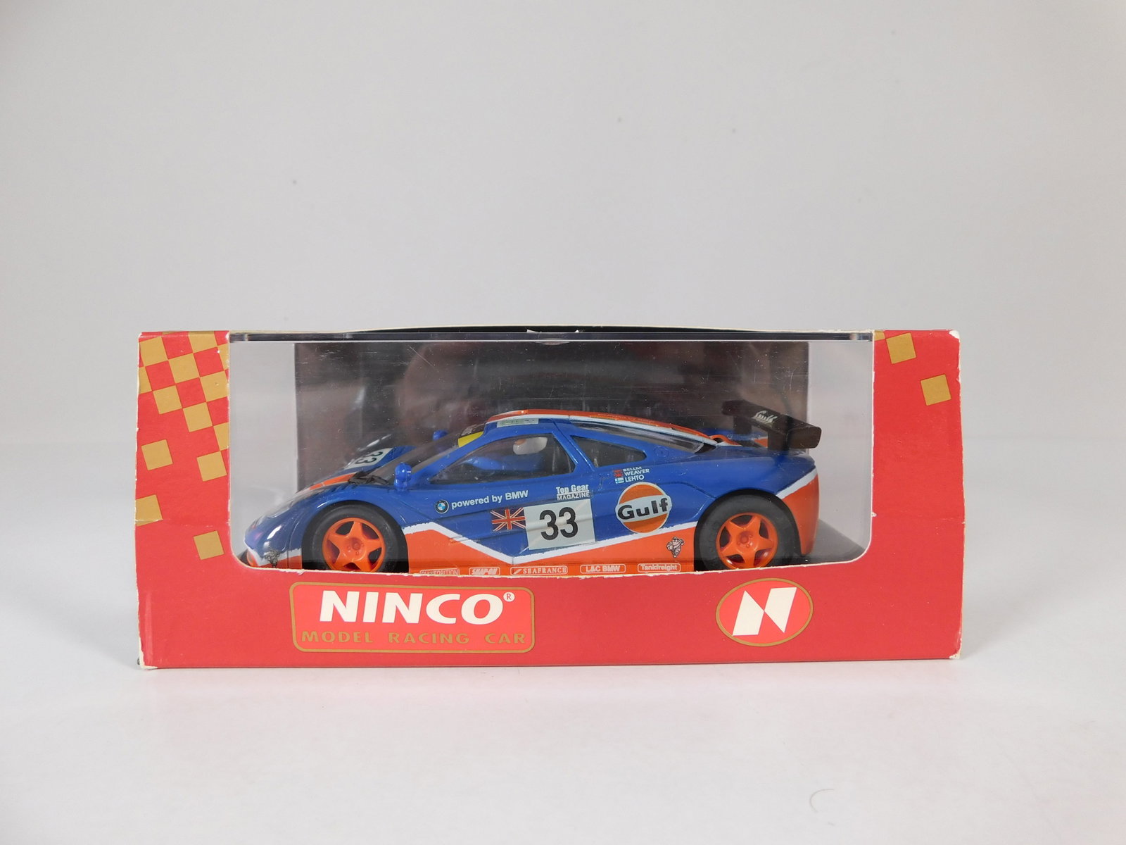 Ninco Model Racing Car Gulf #33: Ninco Model Racing Car Gulf #33 Ueno Clinic 1/32 Slot Car, with original case. Weight: 6.9 oz.