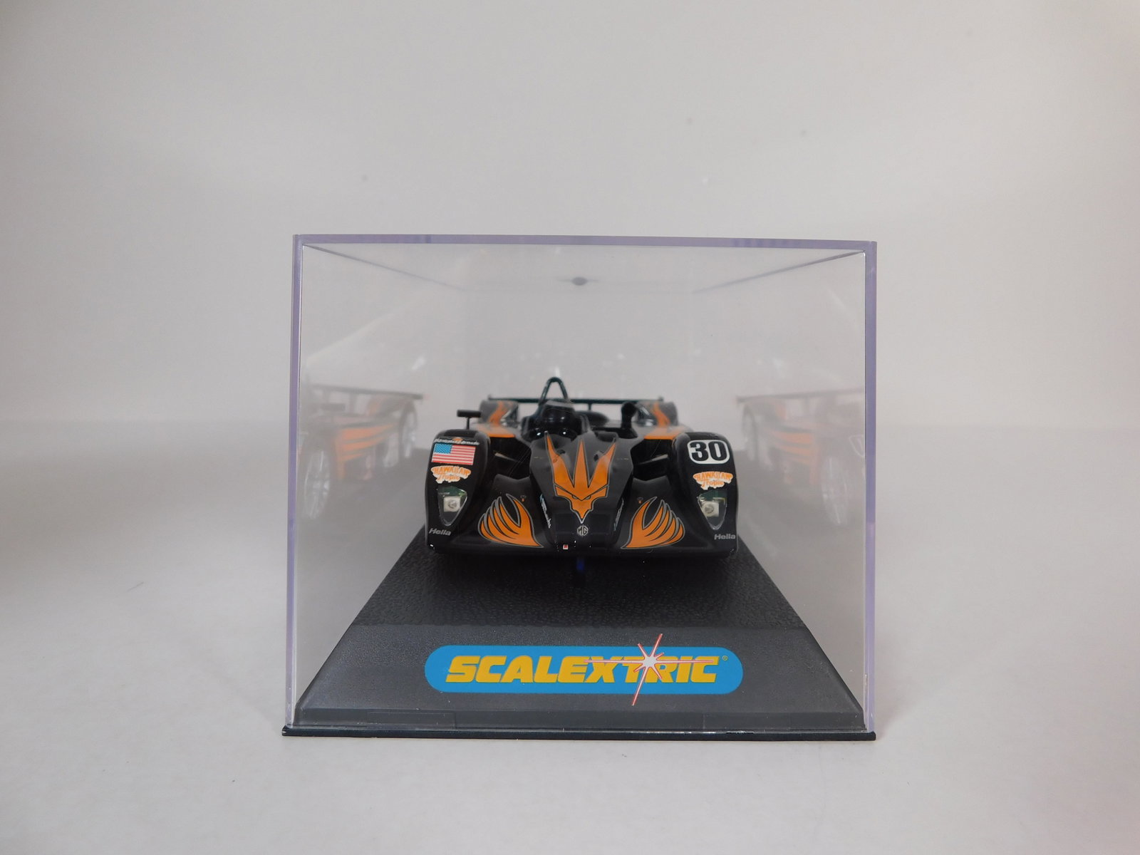 Scalextric Knighthawk MG Lola #30 - 7