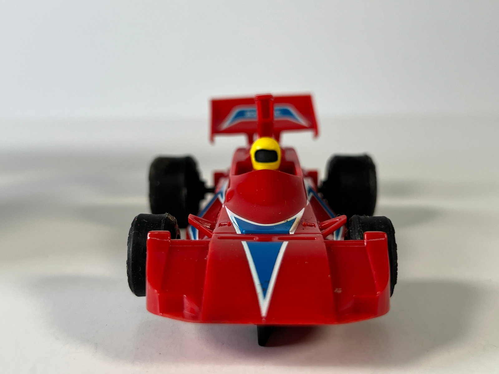 Scalextric Brabham BT44B - 4