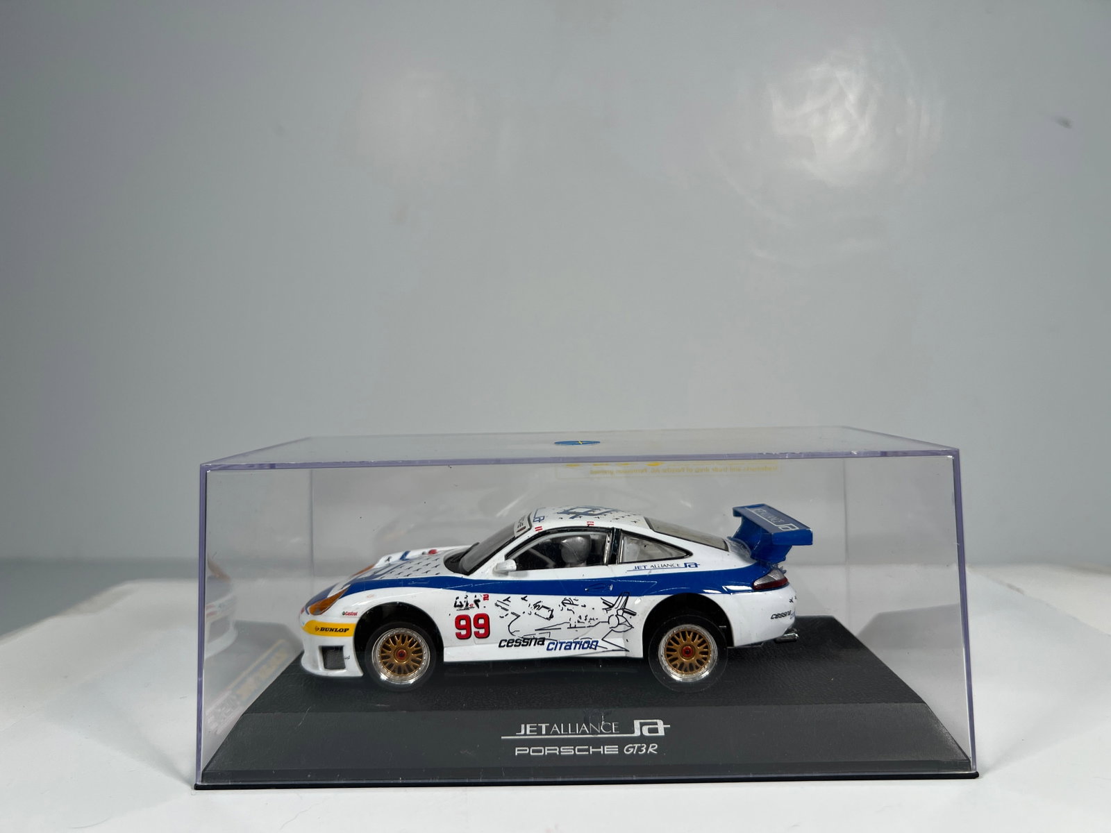 Scalextric USA Porsche GT3R #99 (1 of 5)