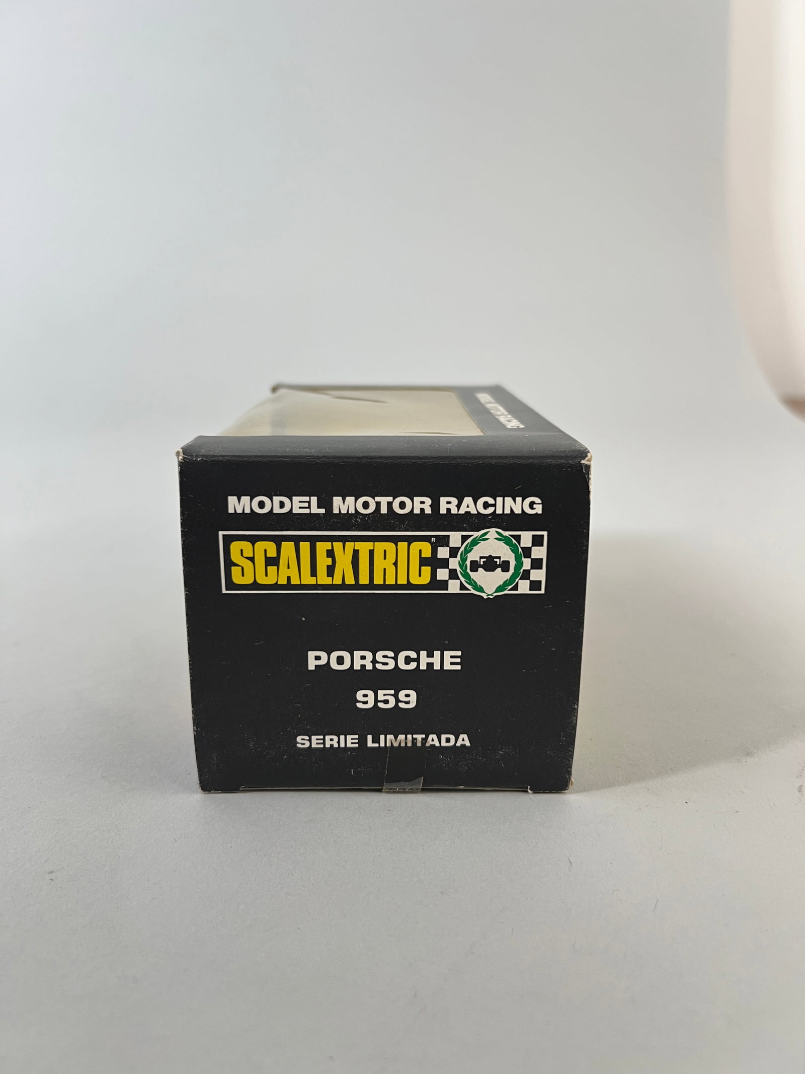 Scalextric Porsche 959 #577 - 7