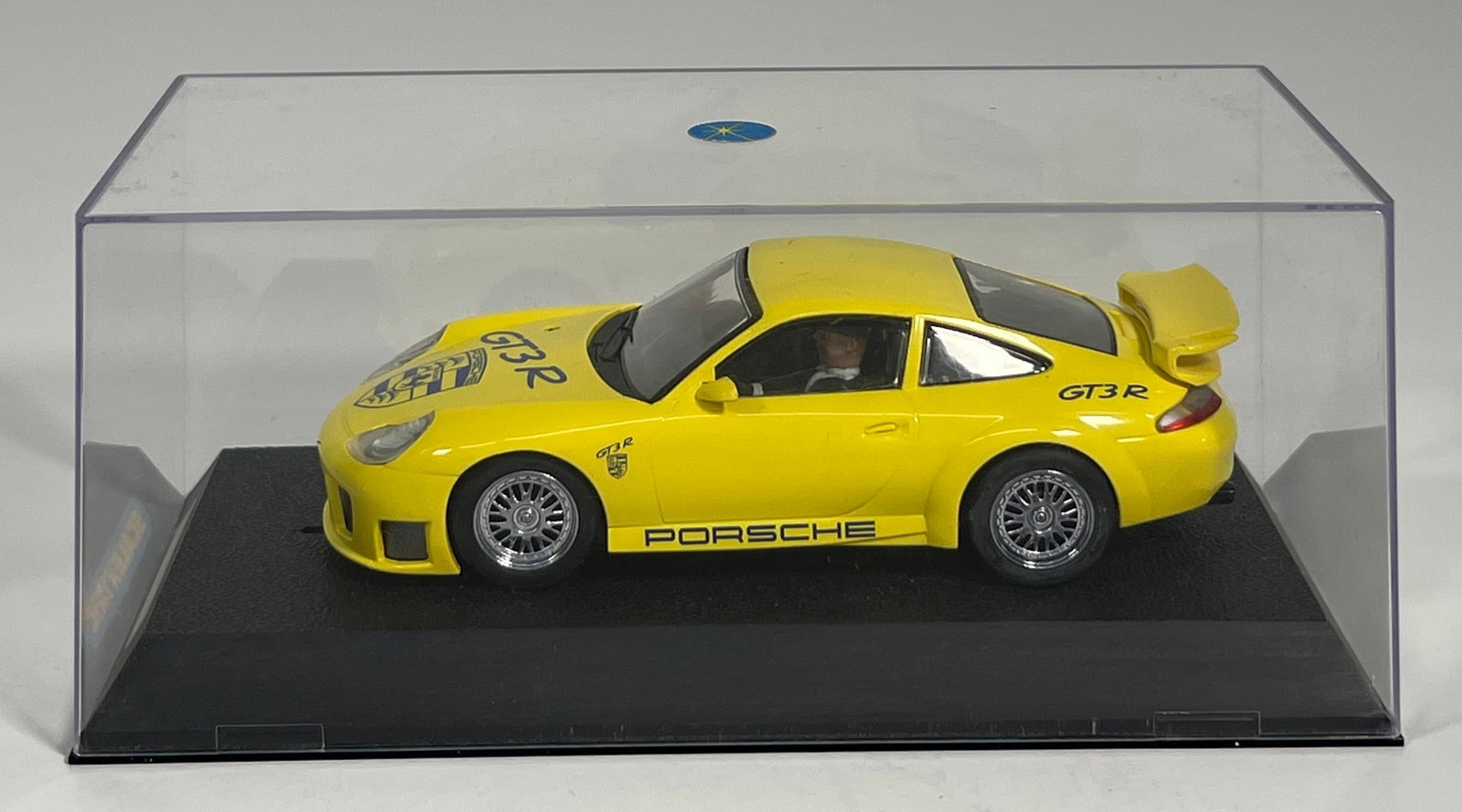 Scalextric Porsche GT3R: Scalextric Porsche GT3R 1/32 Slot Car, with original case. Weight: 7oz.