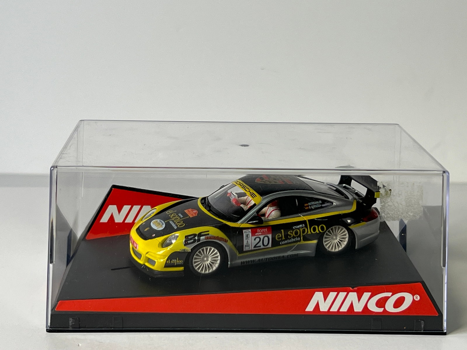 Ninco Porsche 997 Rallye Entre Canales #20: Ninco Porsche 997 Rallye Entre Canales #20 El Soplao 1/32 Slot Car. Reference #50498, with original case. Weight: 9 oz.