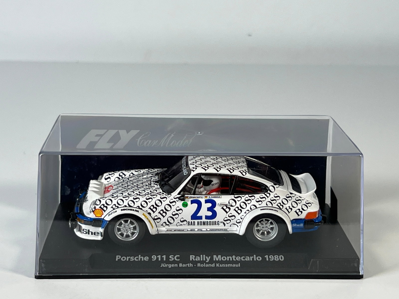 Fly Car Model Porsche 911 SC Rally Montecarlo 1980 #23: Fly Car Model Porsche 911 SC Rally Montecarlo 1980 Barth - Kussmaul #23 Boss 1/32 Slot Car, A-934. Reference #88170, with original case. Weight: 6.5 oz. 