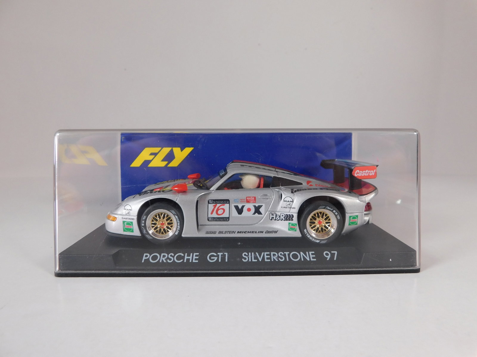 Fly Porsche GT1 Silverstone 97 #16: Fly Porsche GT1 Silverstone 97 #16 VOX - Castrol 1/32 Slot Car. Reference #A23, with original case. Weight: 6.7 oz.