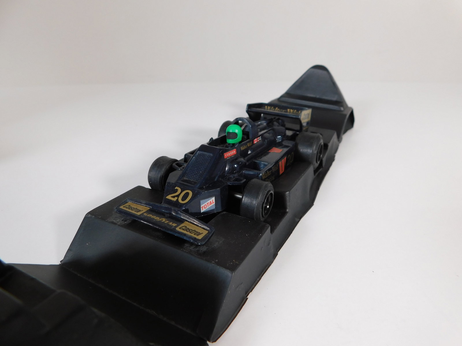 Scalextric Wolf WR5 Formula 1 #20 - 7