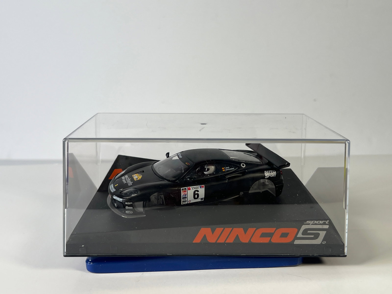 Ninco Sport Ferrari 360 GTC Rally Competition Prorace Kit #6: Ninco Sport Ferrari 360 GTC Rally Competition Spec Prorace Kit #6 1/32 Slot Car, with original case. Case length: 8 inches. Weight: 15 oz.