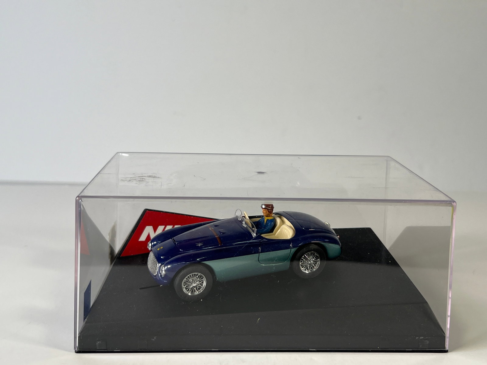 Ninco Ferrari 166 MM: Ninco Ferrari 166 MM 1/32 Slot Car, with original case. Weight 10 ounces.