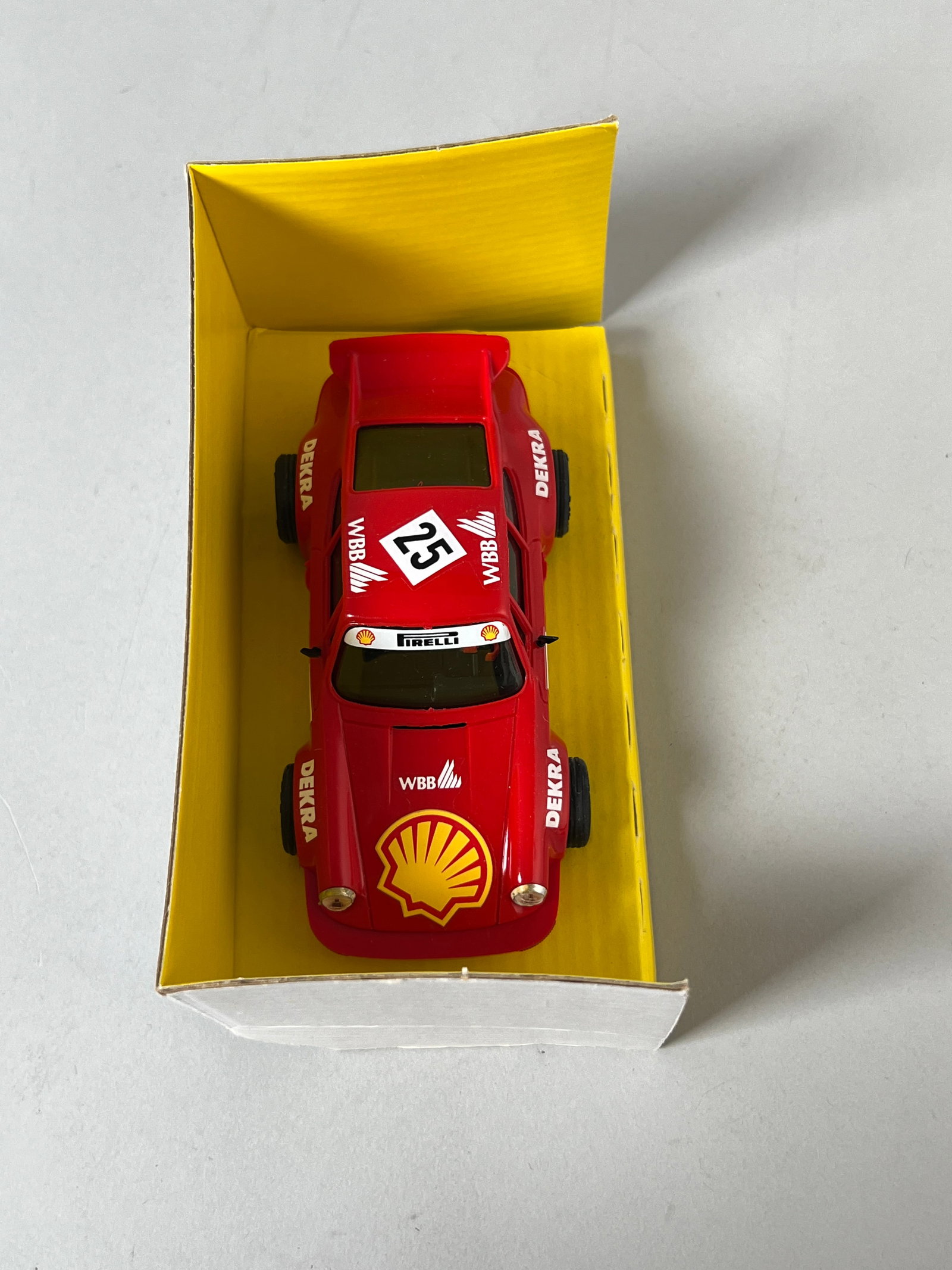 SCX Porsche 911 "Shell" #25 - 7