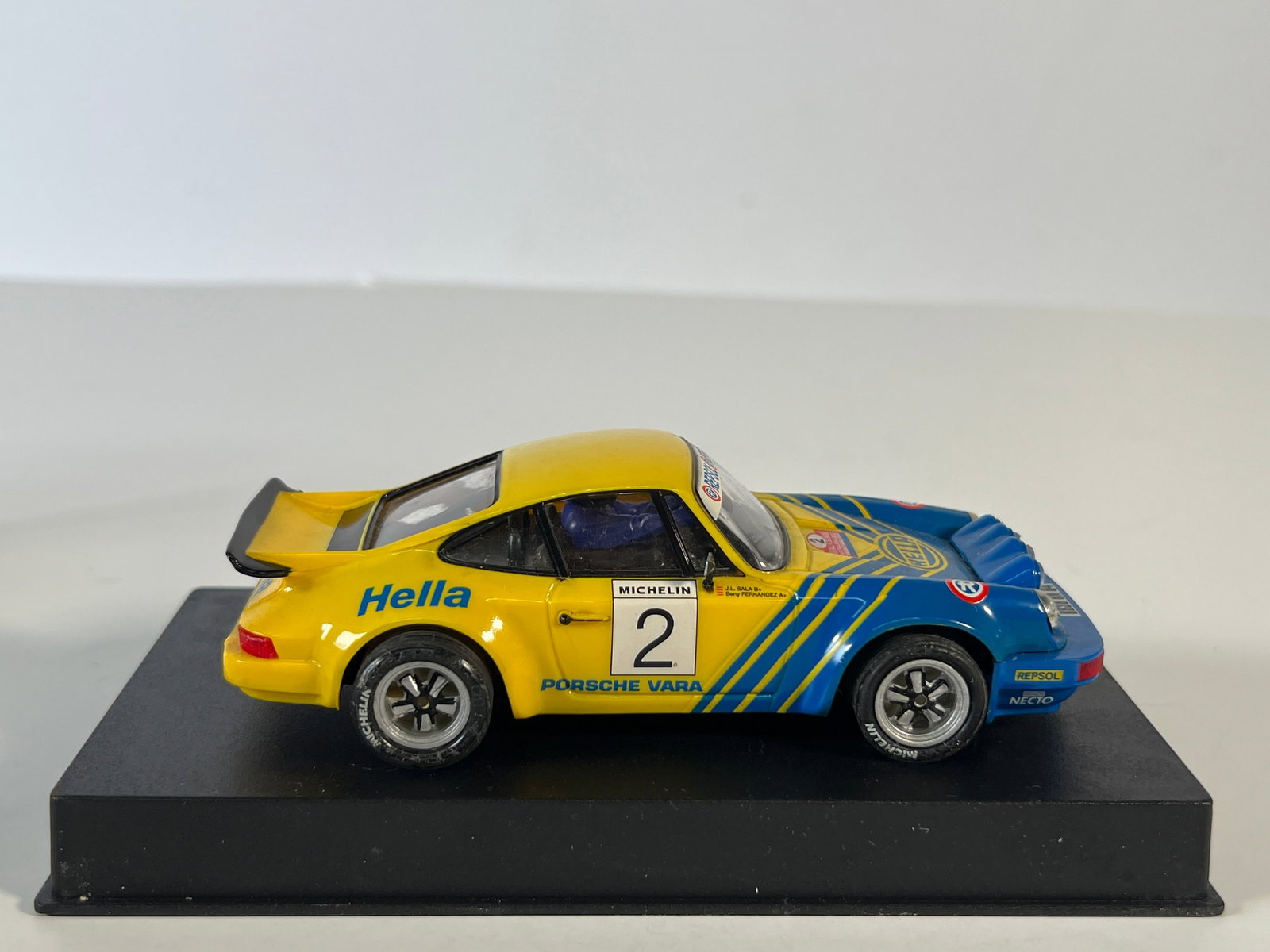 Porsche Vara #2 - 4