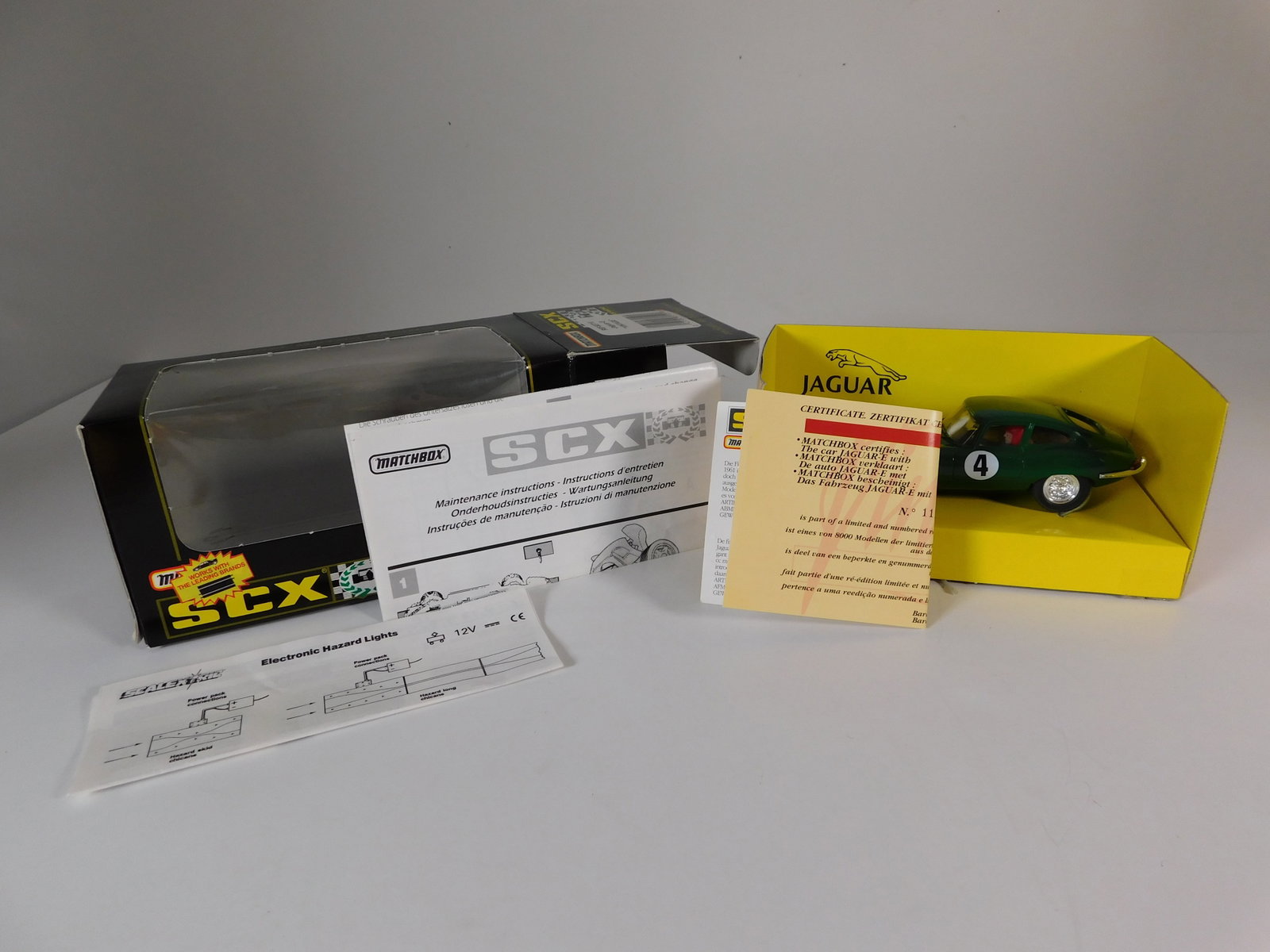 SCX Vintage Jaguar-E #4 - 9