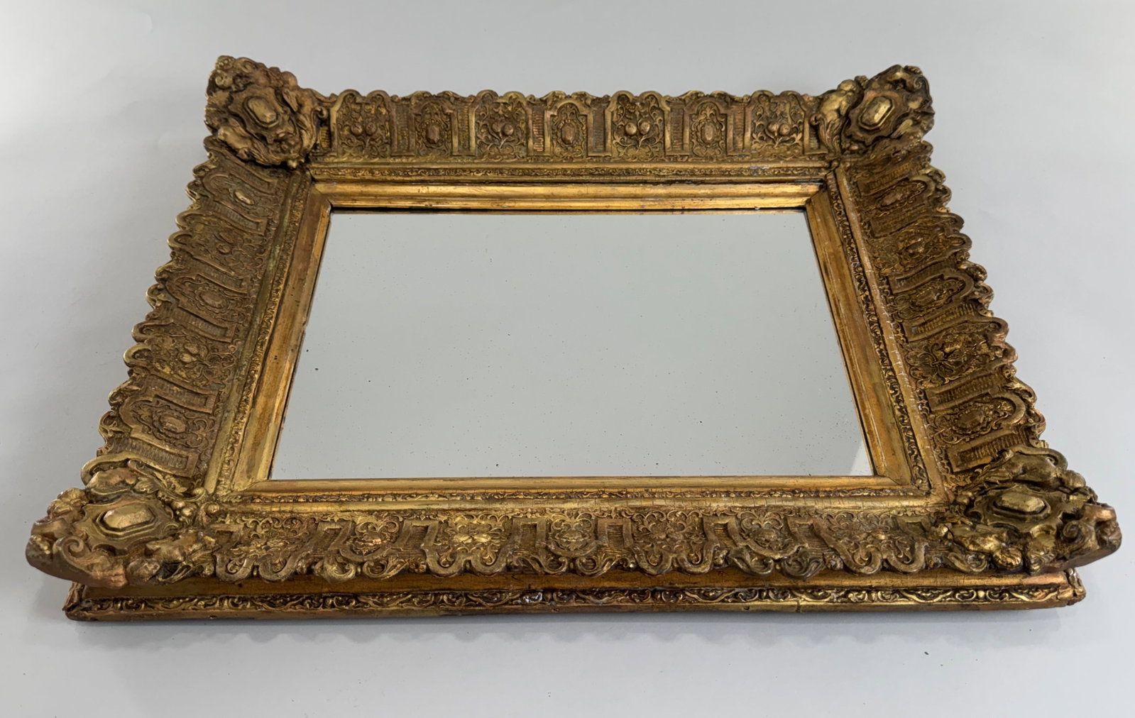 Giltwood Mirror (1 of 7)