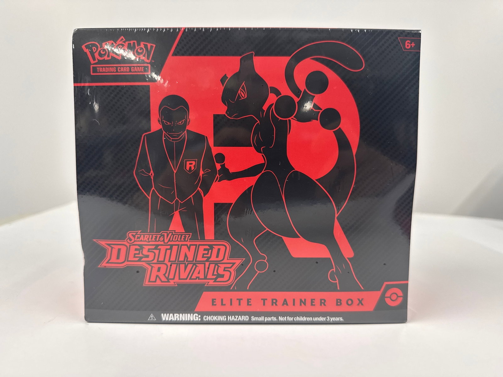 Pokemon Scarlet & Violet: Destined Rivals Elite Trainer Box: Sealed Elite Trainer Box for the Pokemon TCG Scarlet & Violet: Destined Rivals expansion. Features artwork of Mewtwo and a Team Rocket Grunt. Includes booster packs, card sleeves, energy cards, and ot