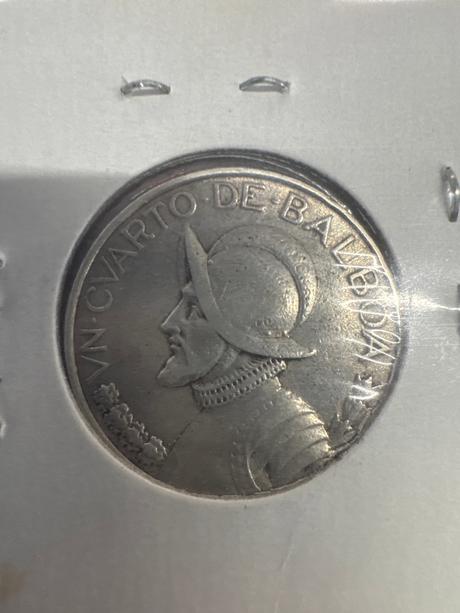 1947 Panama Balboa Coin: A silver coin from Panama, dated 1947. The obverse features the Panamanian coat of arms, and the reverse depicts a profile of Vasco Núñez de Balboa.
