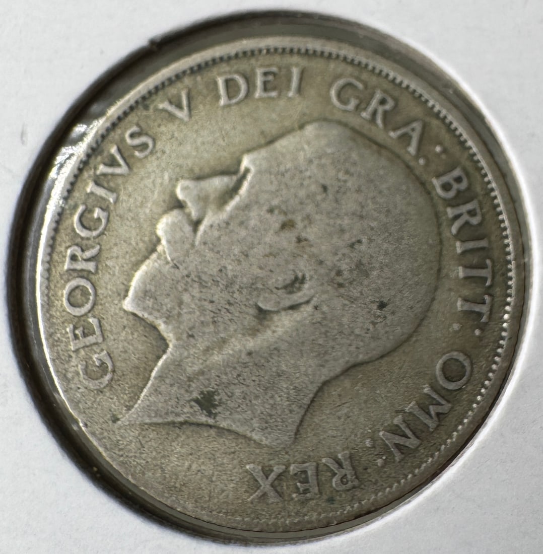 1921 Great Britain One Shilling .500 Silver Coin: One coin as titled. Ungraded; condition varies. See images.