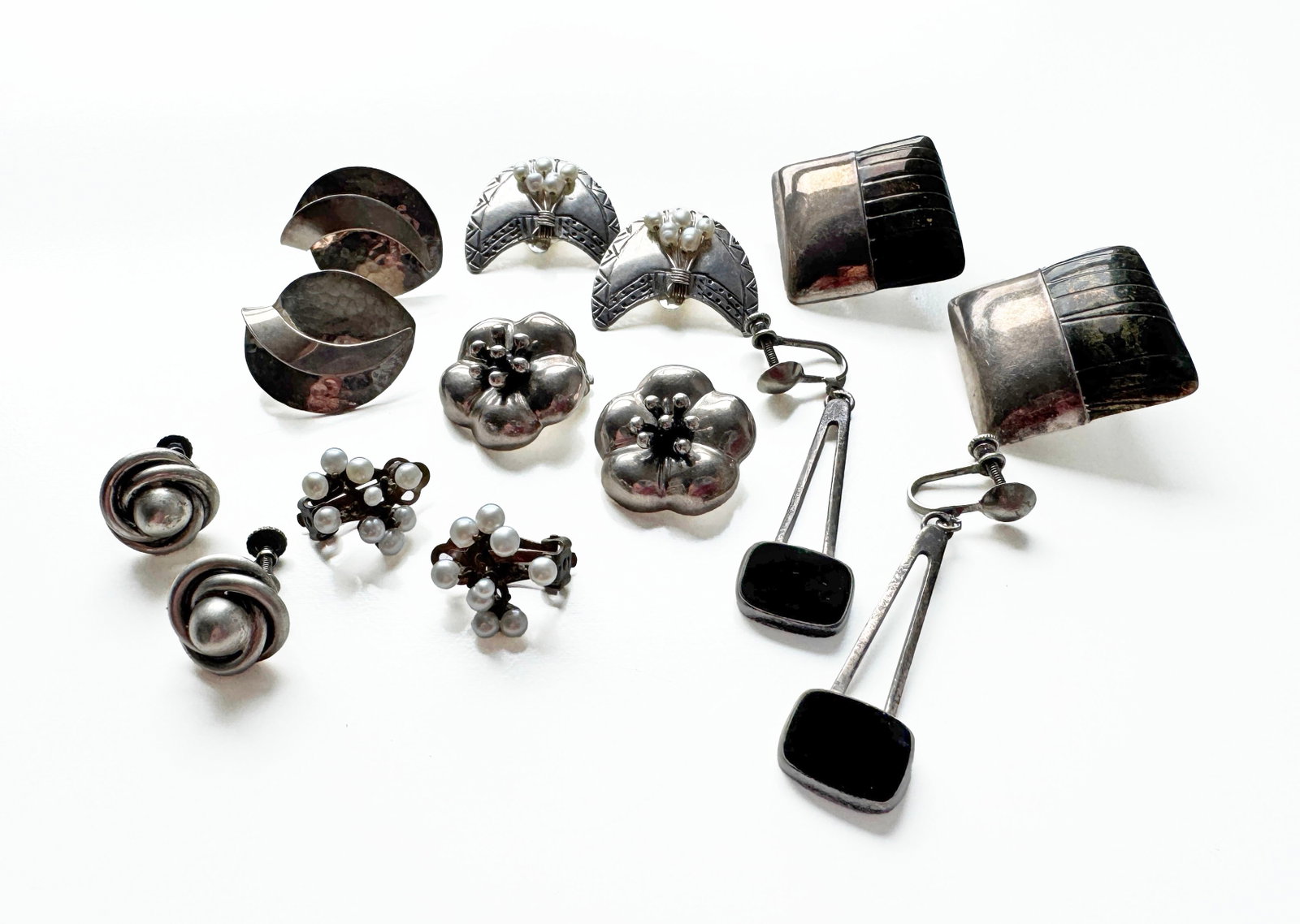 Seven Pairs of Sterling Silver Earrings: sterling silver 58g