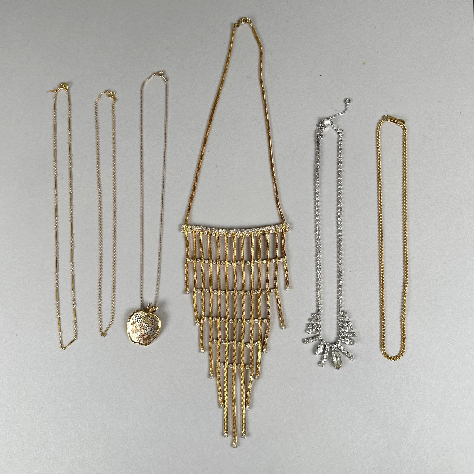 Collection of Necklaces and Chains (1 of 11)