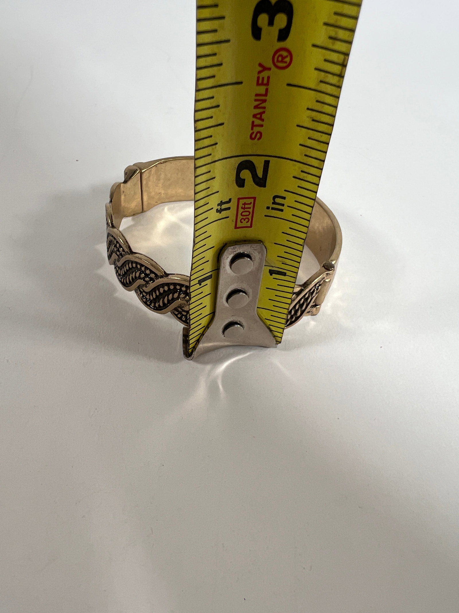 Eleven Assorted Bangles - 14