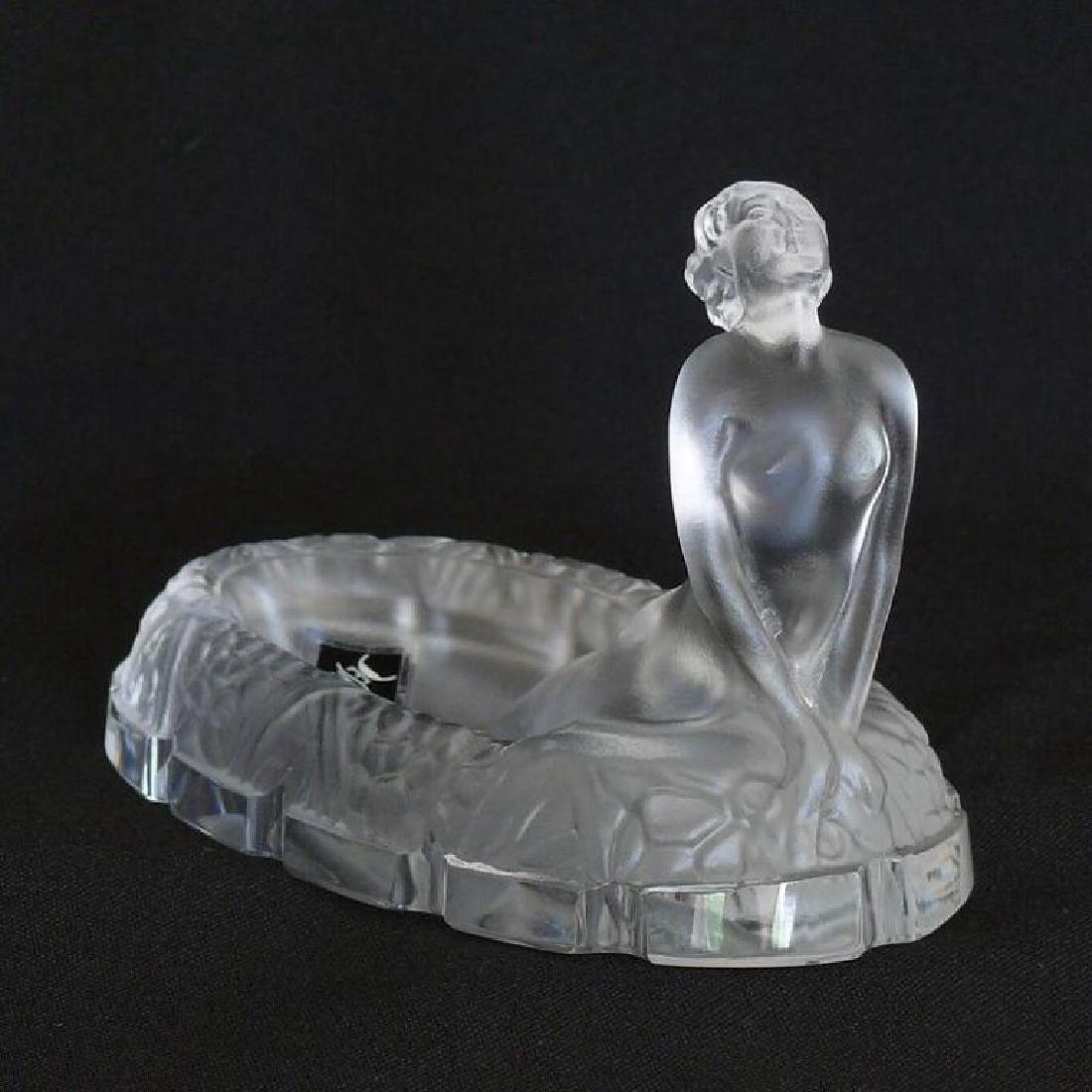 Art Deco DESNA Bohemian Vaseline Glass Nude Dish: After Heinrich Hoffman, made in Northern Bohemia at the DESNA art glass factory, Art Deco-style, Czech vaseline glass, nude soap or trinket dish. Susan at her bath. 4 1/2" L X 2 1/2" H.