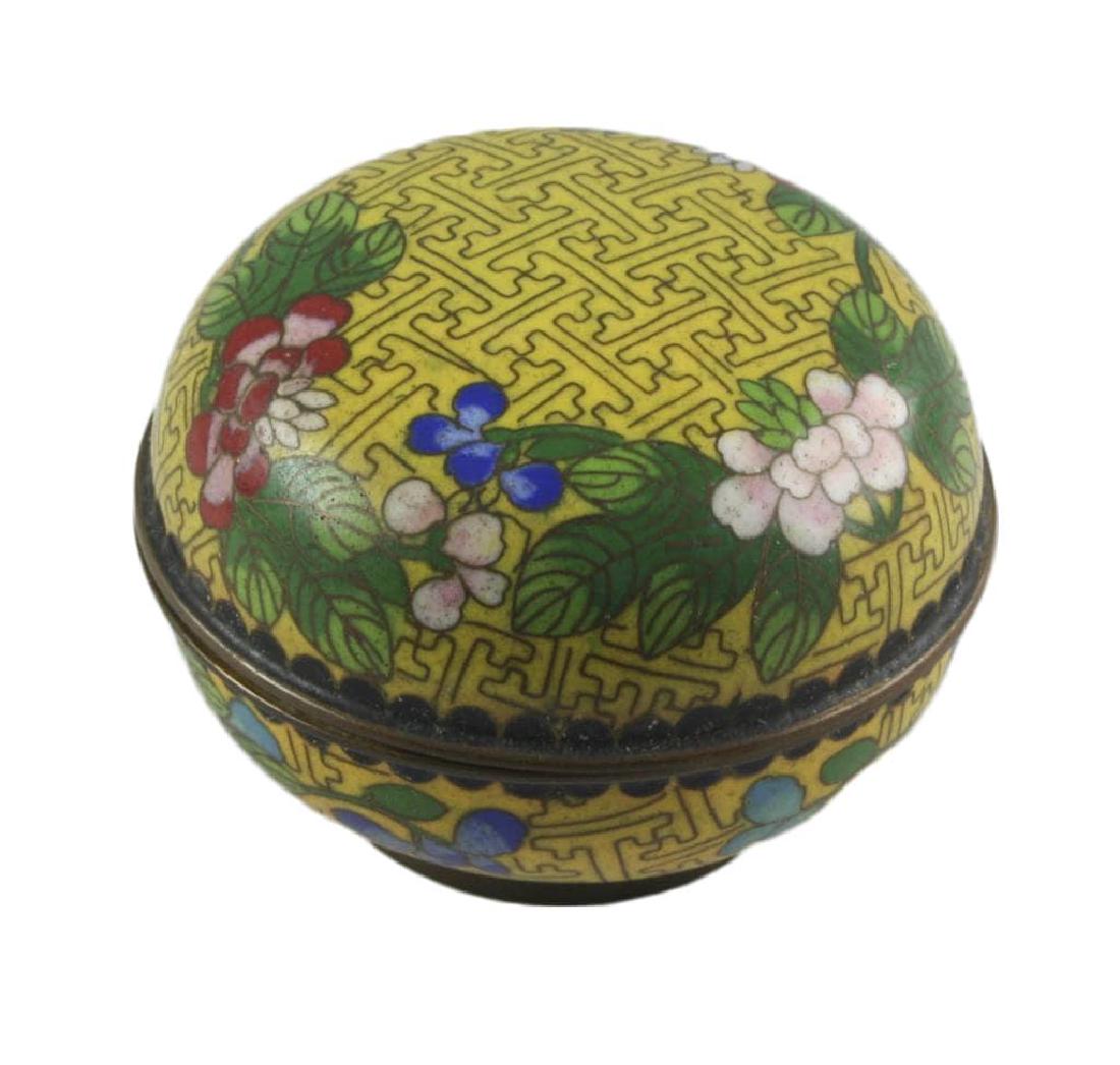 c1900 Japanese Kogo Ceremonial Box: Japanese cloisonne enamel Kogo or Kougou ceremonial box, used to hold the incense added to the charcoal fire, just before the tea ceremony. Yellow background with lovely multi-colored floral design. B