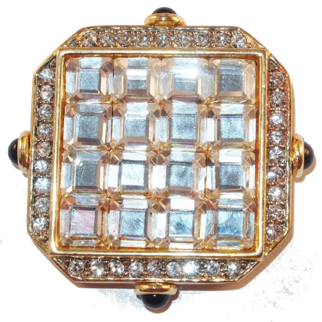 Vintage Signed Craft Goldtone Mirror Square Glass: Upscale Designer Jewelry (Costume) Description This fabulous vintage brooch measures 1 3/4" x 1 3/4" wide. It is a goldtone octagon with square glass foil backed mirrors in a square shape in the cente