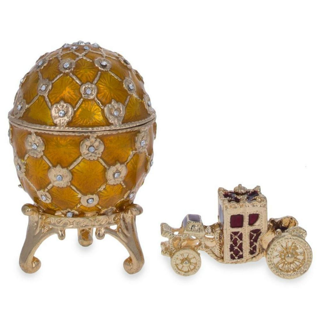 1897 Coronation Royal Russian Egg 2.5 Inches: 1897 Coronation Royal Russian Egg 2.5 Inches Tall Russian Style Enamel Gold Plated Pewter, Austrian Crystals Royal Coach Figurine Inside Hand Painted Gift Boxed Imported This hand-painted sparkling eg