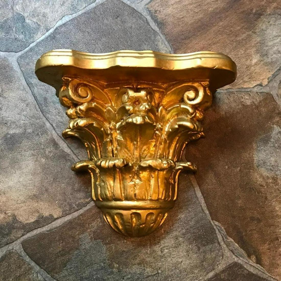 Classical Corinthian Style Acanthus Leaves: Classical Corinthian style acanthus leaf architectural wall sconce, bracket, shelf, with yellowÂ gold gilt finish. Made out of a lightweightÂ wood composite, with hanging hooks attached to the bac