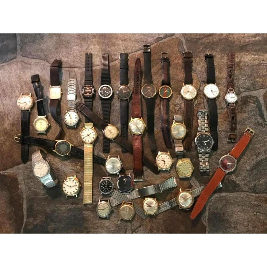 Hobbyist Wholesale Lot, Men's Wristwatches For Parts,: Hobbyist wholesale lot, 30 men's vintage wristwatches, for parts, re-purpose or repair. SOLD AS IS. Assorted brands & condition, some with straps, some just watch case etc. Include: Gucci, 4 - Sekonda
