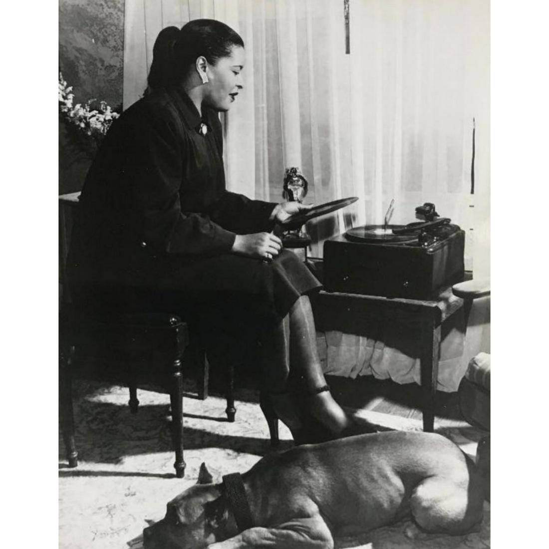 Vintage Billie Holiday Black & White Photo: Vintage singer Billie Holiday black & white photo print, on photo paper. 8" X 10". Eleanora Fagan ( April 7, 1915 â€“ July 17, 1959 ), known professionally as Billie Holiday, was an American jazz