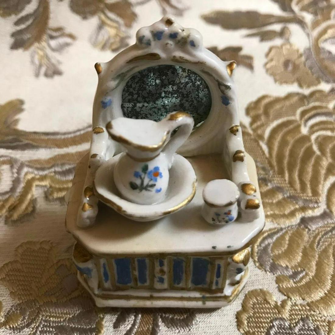 19thc German Porcelain Fairing Dresser Box (1 of 4)