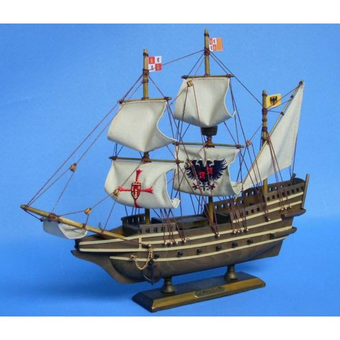 Mel Fisher's Atocha Wooden Model ship: Wooden model ship, inspired by the grand ship of the Spanish New World treasure fleet whose wreck was discovered and salvaged by treasure-hunter Mel Fisher, the Atocha. Fully assembled with handcrafte