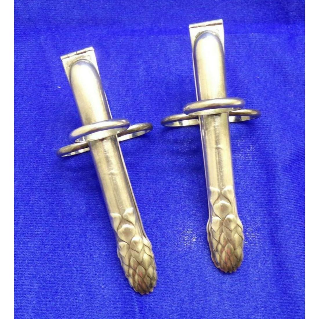 Pair of Christofle Silverplate Asparagus Tongs (1 of 3)