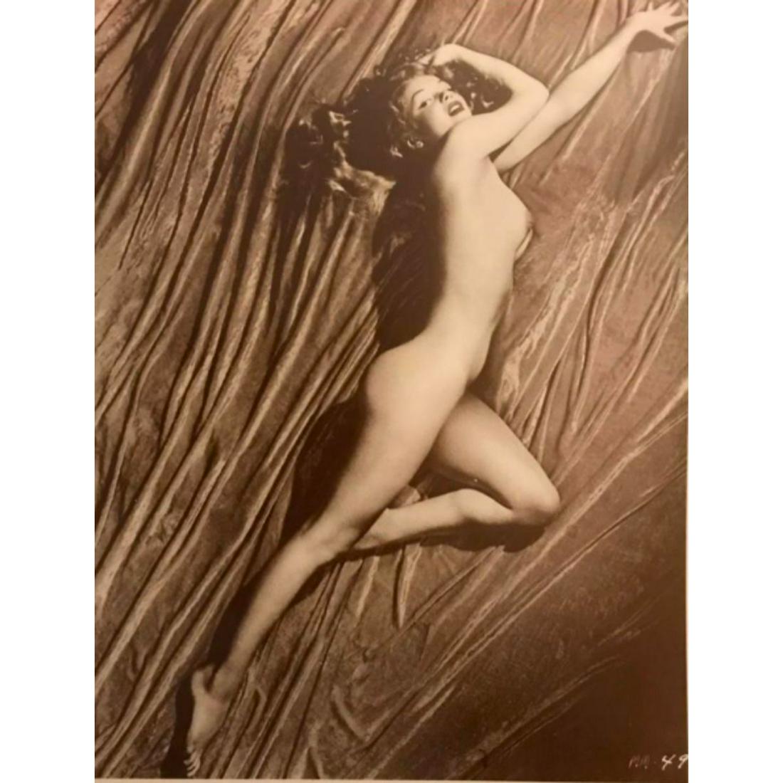 Nude Marilyn Monroe Sepia Photo Print: Nude Marilyn Monroe sepia-tone photo print. Created in the early 1990's, printed on heavy cardstock. 11" X 14".